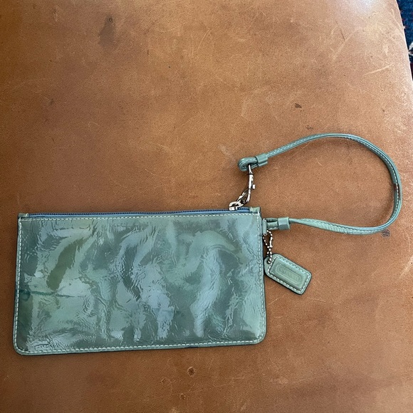 teal coach wallet, removable one-sided strap - Picture 2 of 3